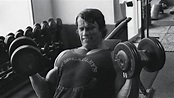 2560x1440 Arnold Schwarzenegger In Gym Photos 1440P Resolution ...