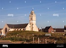 Iglesia blanca reformada en las dunas de la playa de Katwijk en los ...