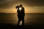 Romantic Kissing Couple Silhouette Wallpapers - Wallpaper Cave