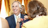 Henry Winkler gets honorary OBE for helping dyslexic children in UK ...