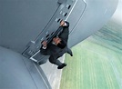 Here's How Tom Cruise Did The Insane Plane Stunt For 'Mission ...