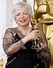 Thelma Schoonmaker Holds Her Oscar Achievement Editorial Stock Photo ...