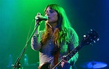 Louise Post, de Veruca Salt, anuncia su álbum de debut y comparte su ...