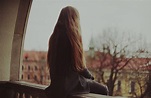 Chica solitaria - Problemon