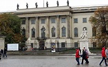 1810 als Friedrich-Wilhelms-Universität gegründet, erhielt sie 1949 den ...