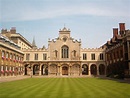 File:Cambridge Peterhouse OldCourt.JPG - Wikimedia Commons