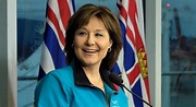 Christy Clark gets award from the Queen at Buckingham Palace | News
