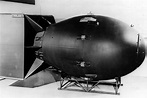 WWII Atom Bomb - History 20