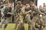 Kadetten der Königlichen Militärakademie der britischen Armee - PICRYL ...