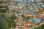Aschaffenburg aus der Vogelperspektive: Sanierung des Gebäudes der ...
