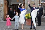 Príncipes de Dinamarca bautizan a sus gemelos | Vogue