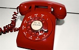 Exposição traz história do telefone; veja a evolução do aparelho em 6 ...