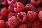 File:Fresh raspberries (272567650).jpg - Wikimedia Commons