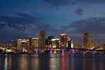 File:Night Panorama Miami Florida 5462.jpg - Wikimedia Commons