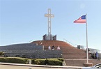 Mount Soledad in La Jolla: Visitors Guide, Veterans Memorial & History ...