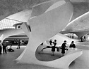 Eero Saarinen: Biografía, arquitectura y diseño futurista