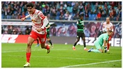 Bundesliga: ¿Quién es Hugo Novoa? El goleador más joven en la historia ...