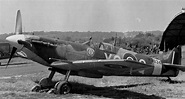 Asisbiz Spitfire MkVb RCAF 401Sqn YOQ W3834 England 1942 43 01