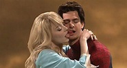 Andrew Garfield y Emma Stone se besan “con pasión” para Saturday Night ...