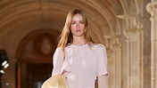 Victoria Beckham Spring 2023 Ready-to-Wear Fashion Show | Vogue