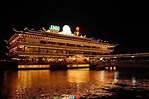 Jumbo Kingdom - The floating restaurant in Hong Kong » Tripfreakz.com