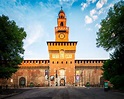 Entrada do Castelo Sforza (Castello Sforzesco) em Milão, Itália