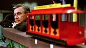 Watch Tom Hanks as Mr. Rogers in ‘A Beautiful Day in the Neighborhood ...
