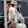 Amber Heard Steals a Kiss From Johnny Depp - E! Online - UK