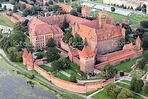 Vista aérea del castillo de Malbork - Foto de stock de Castillo de ...