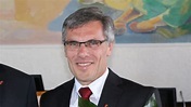 Franz Meyer ist neuer Landratspräsident - Regionaljournal Basel ...