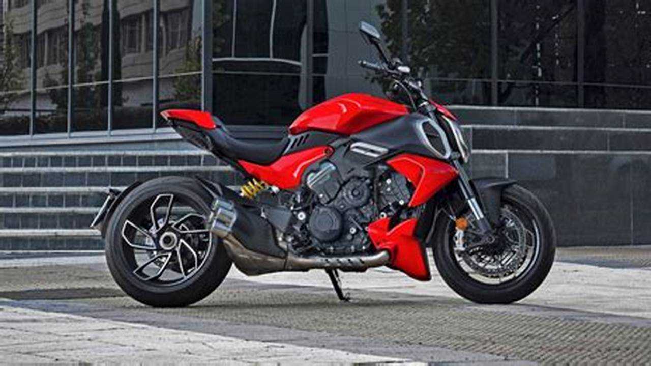 2024 Ducati Diavel V4 Review