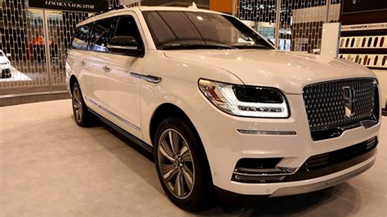 2024 Luxury 3 Row Suv