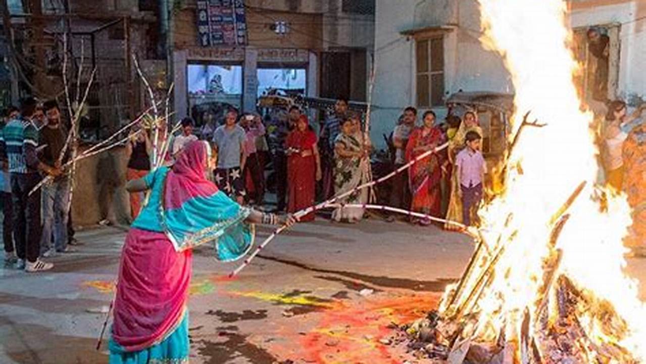 A Day Before Holi Is Celebrated As Holika Dahan, Also Known As Choti Holi, Which Is On., 2024