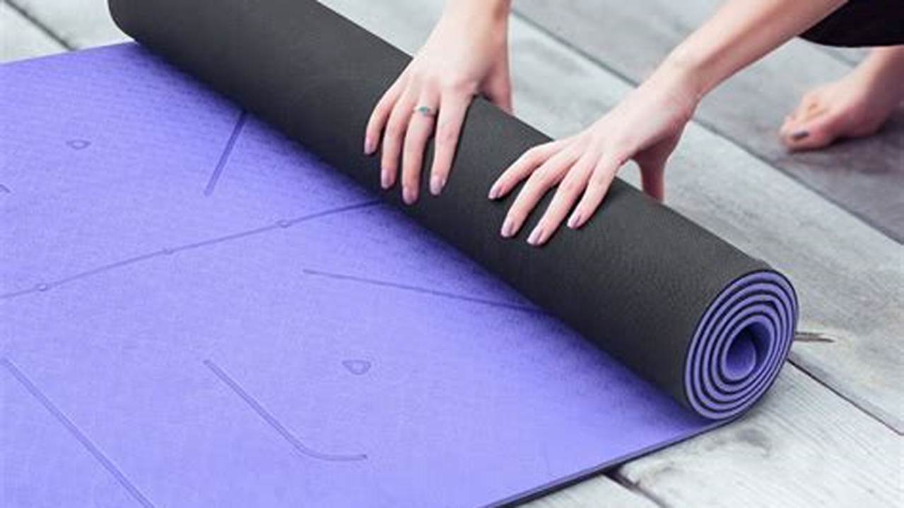 A New Yoga Mat Is An Excellent And The Best Birthday Gift For Mother, Especially When Integrated With A Yoga Class., Images