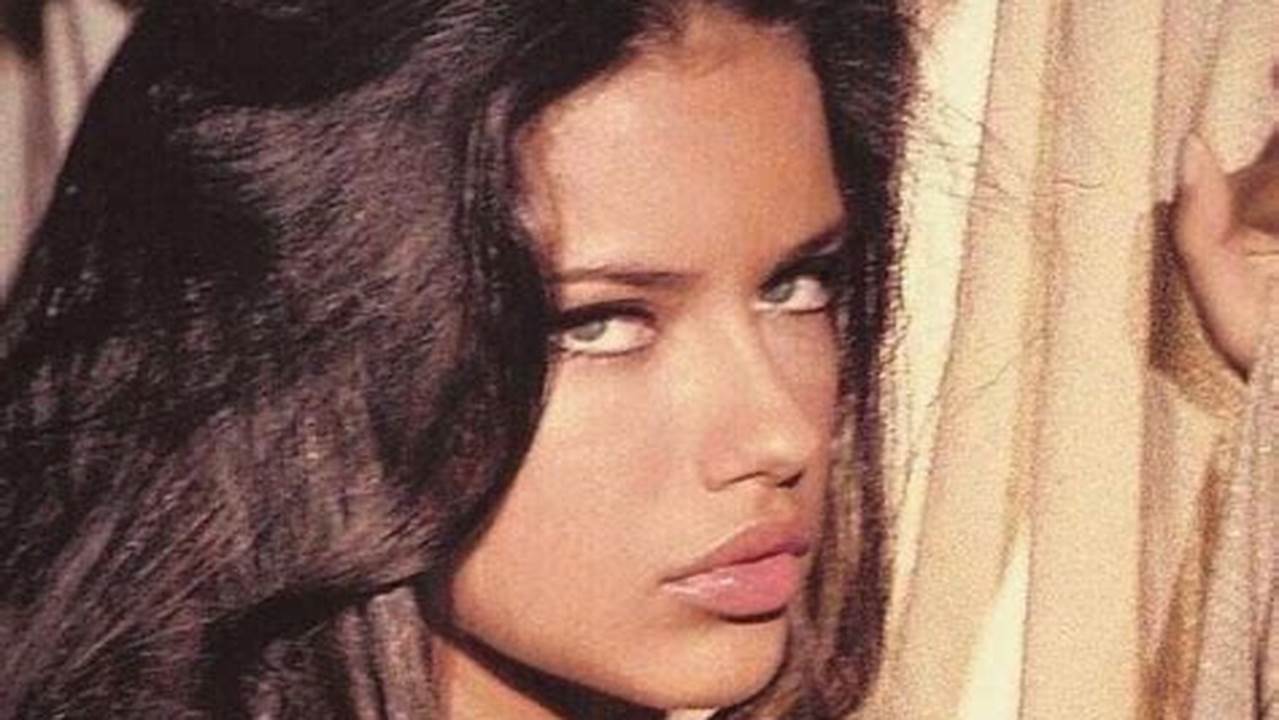Adriana Lima In The 2000s