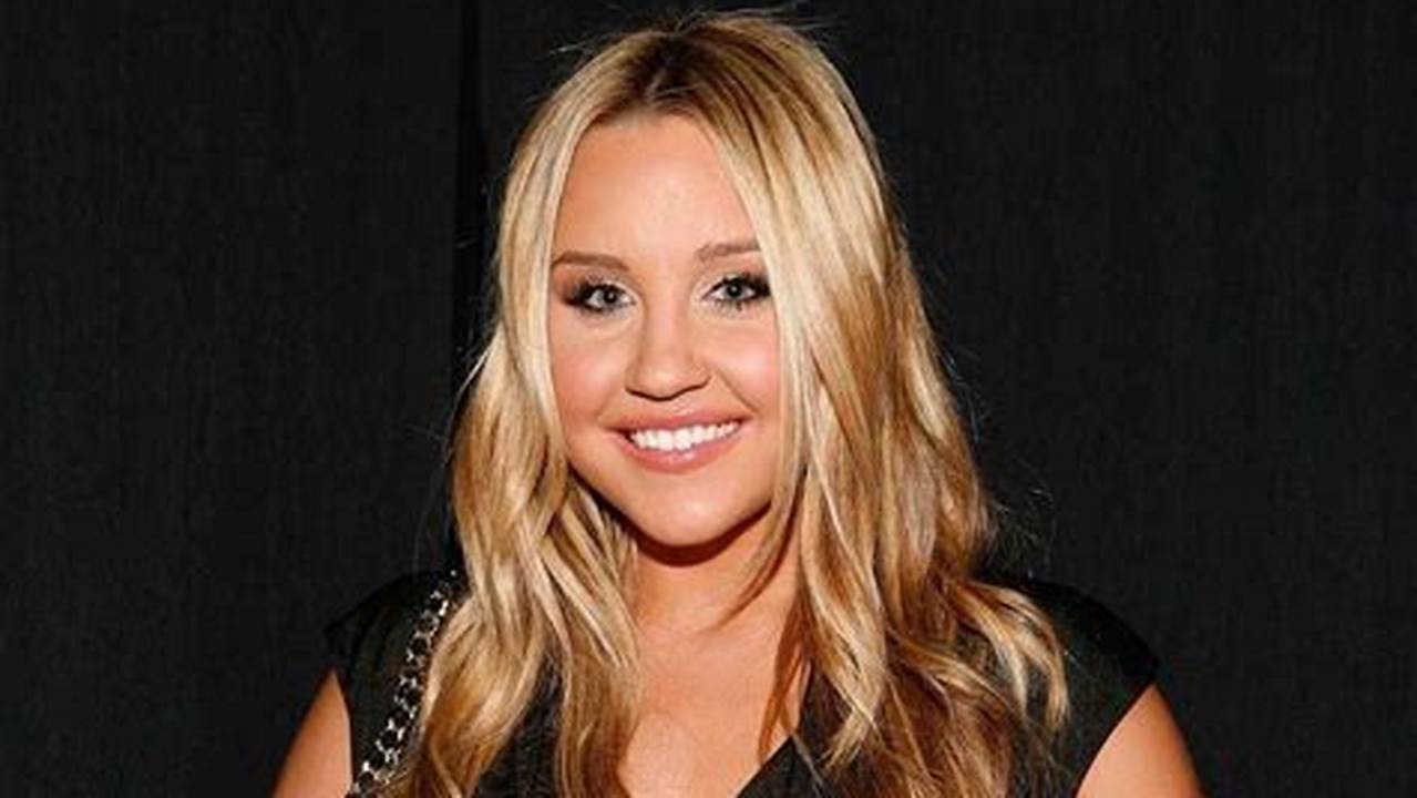 Amanda Bynes, From Child Artist To Hollywood Star, Overcame Challenges To Reach A $8 Million Net Worth In 2023., 2024