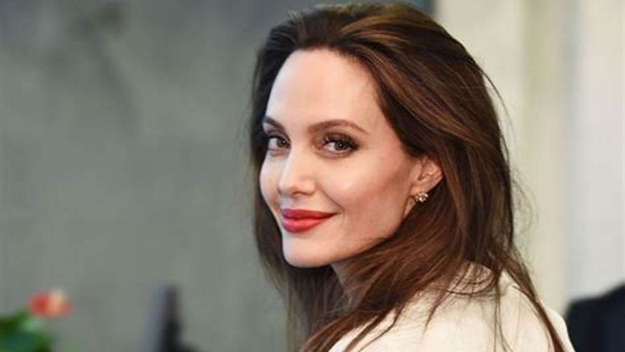 Angelina Jolie 2024