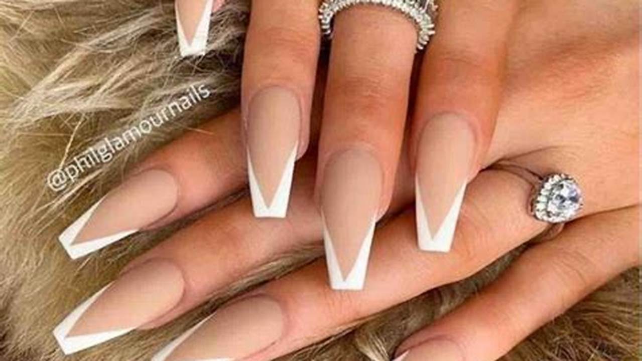 Ballerina Acrylic Fingernails Are The Best Manicure Style This Year, Coffin Nail Designs 2024, Whether That’s The Fashionable And Sophisticated Red Coffin Fingernails Or The Fashionable And Spectacular Metallic Flake Coffin Fingernails., 2024