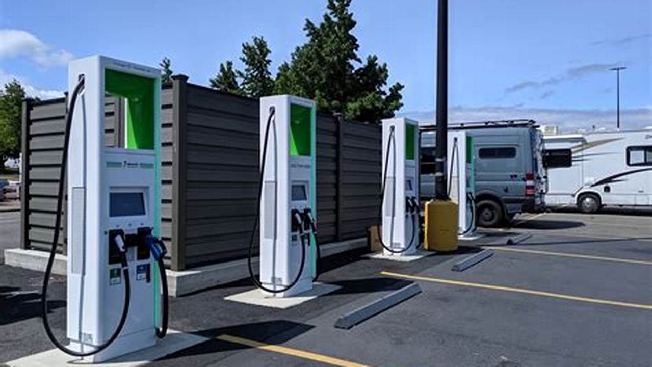 Cal Poly Lo Charging Station Electric Vehicles Images