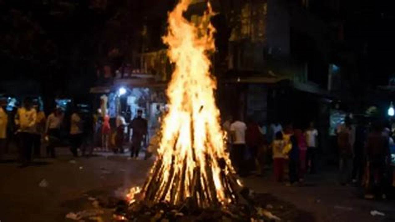 Chhoti Holi Or Holika Dahan Is Celebrated A Day Before Holi., 2024