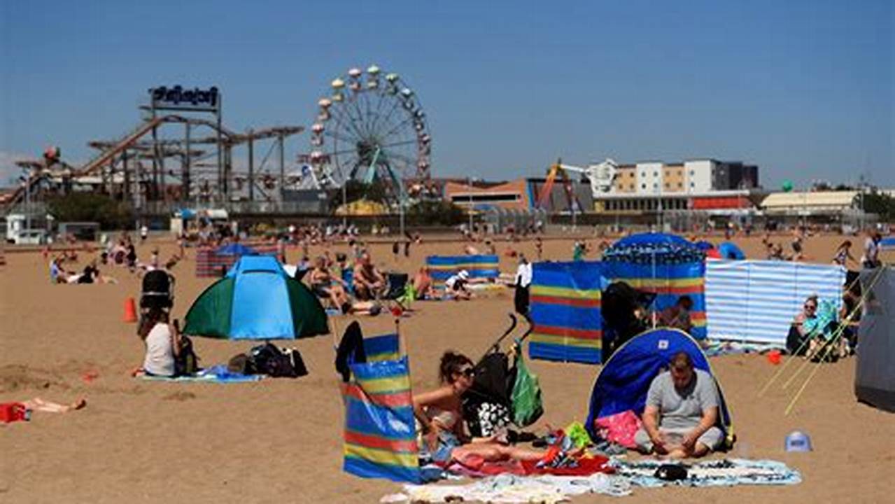 Close Proximity To The Seaside Town Of Skegness, Camping