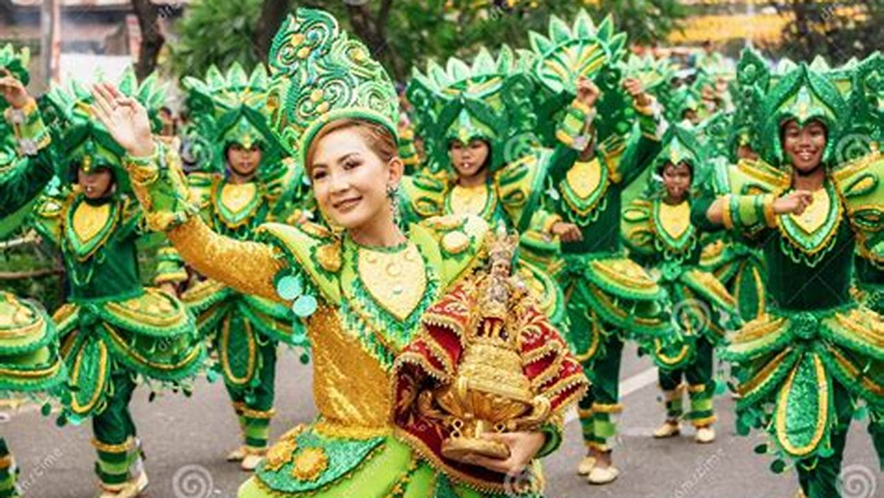 Colorful Costumes, Festival