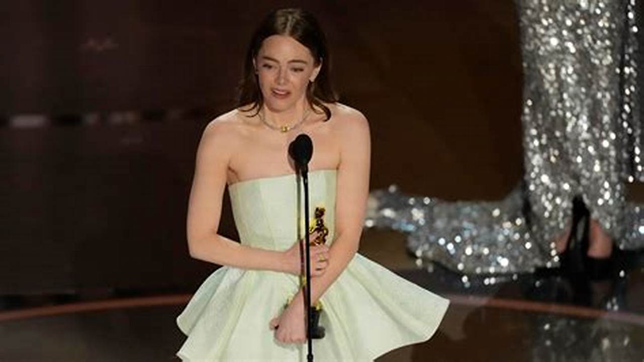 Emma Stone Wins The Oscar For Best Actress 2024 For Poor Things., 2024