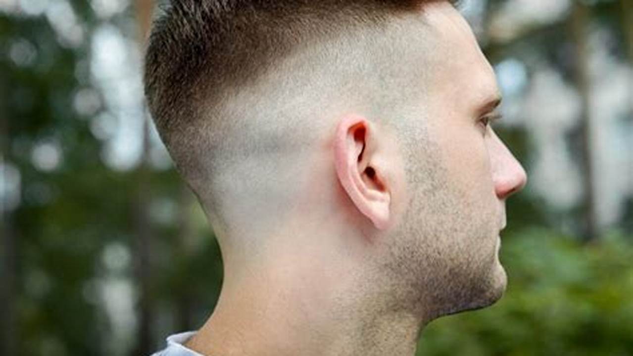 Fade Men Hairstyle 2024