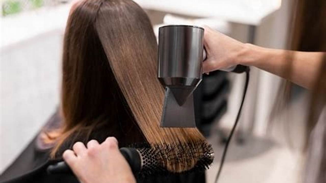 Hindari Penggunaan Alat Penata Rambut Yang Panas, Pengembang Rambut