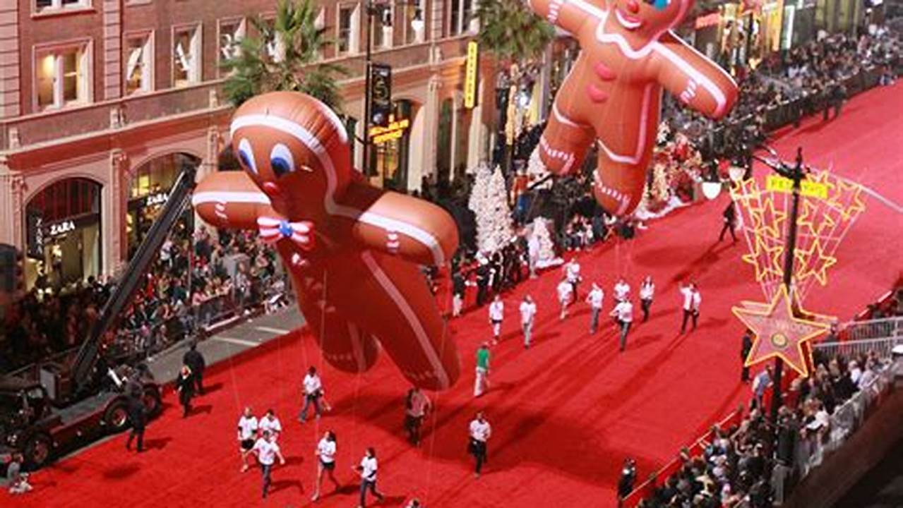 Hollywood Christmas Parade 2024