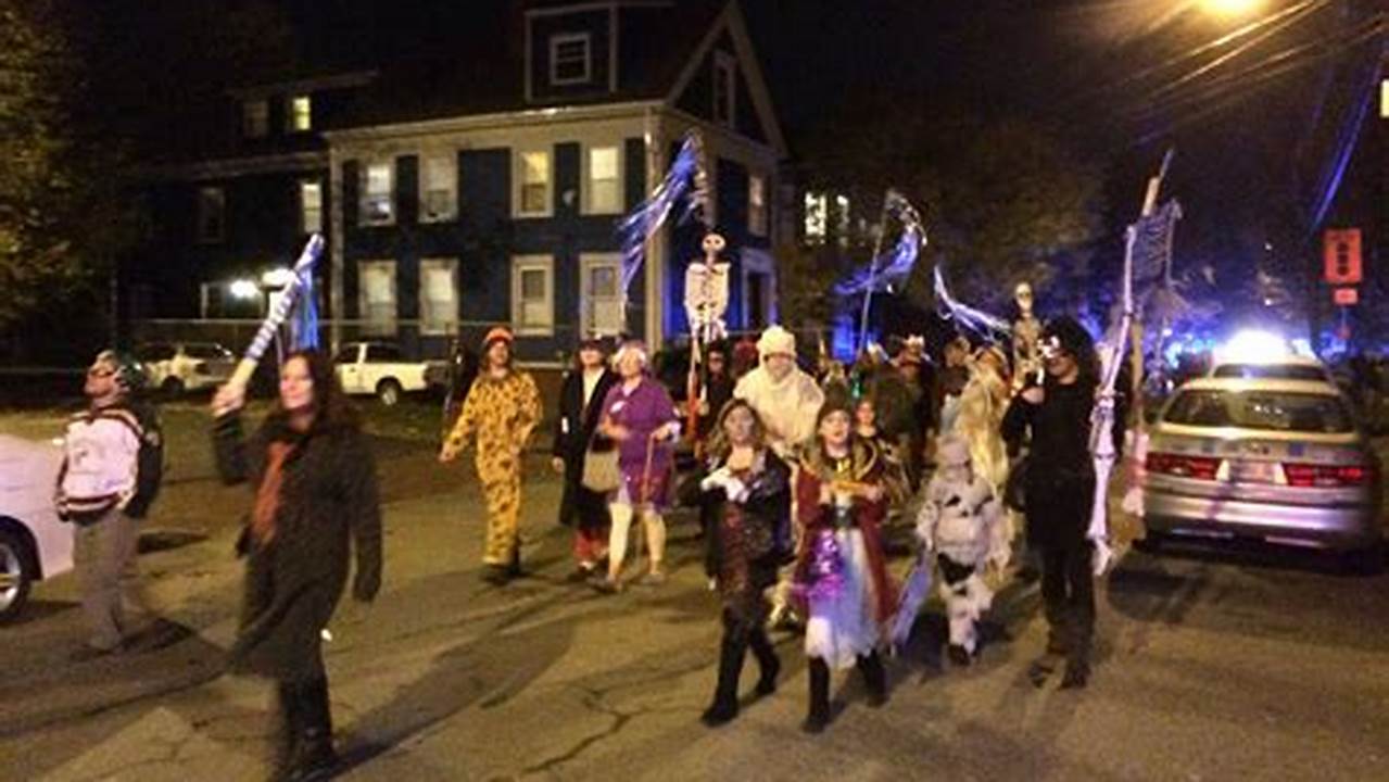 Lewistown Halloween Parade 2024