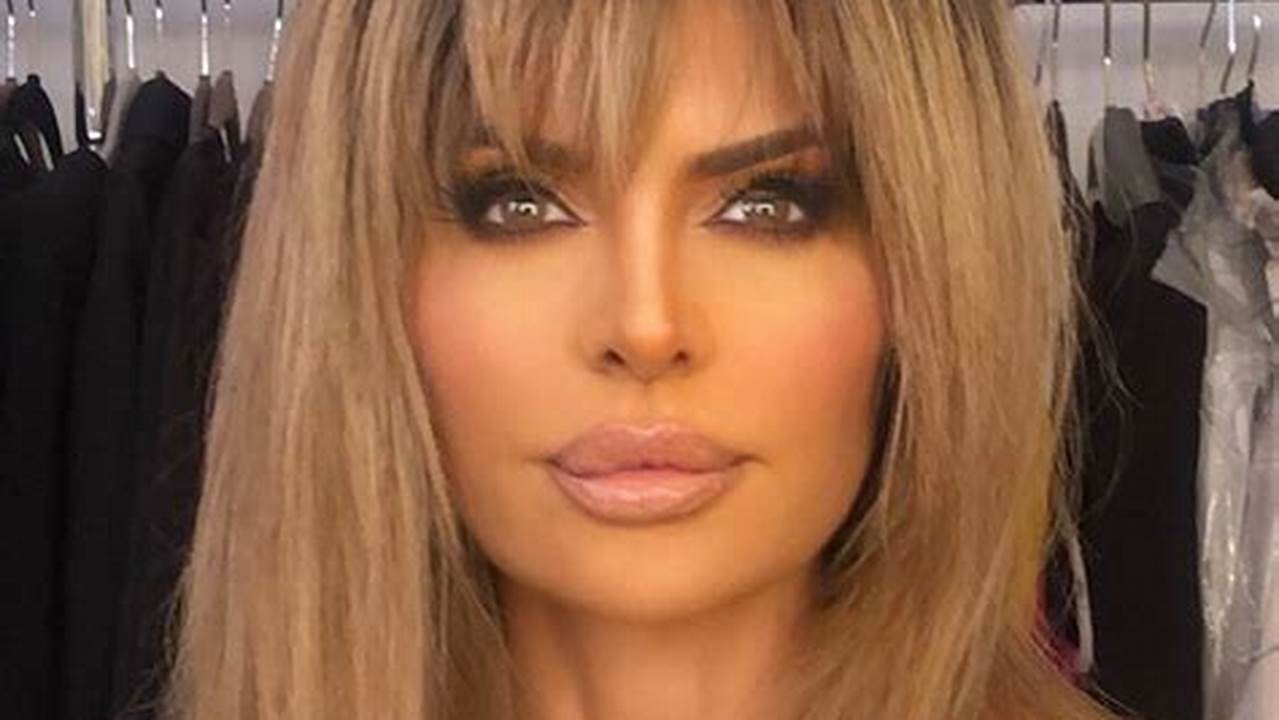 Lisa Rinna Long Hairstyles