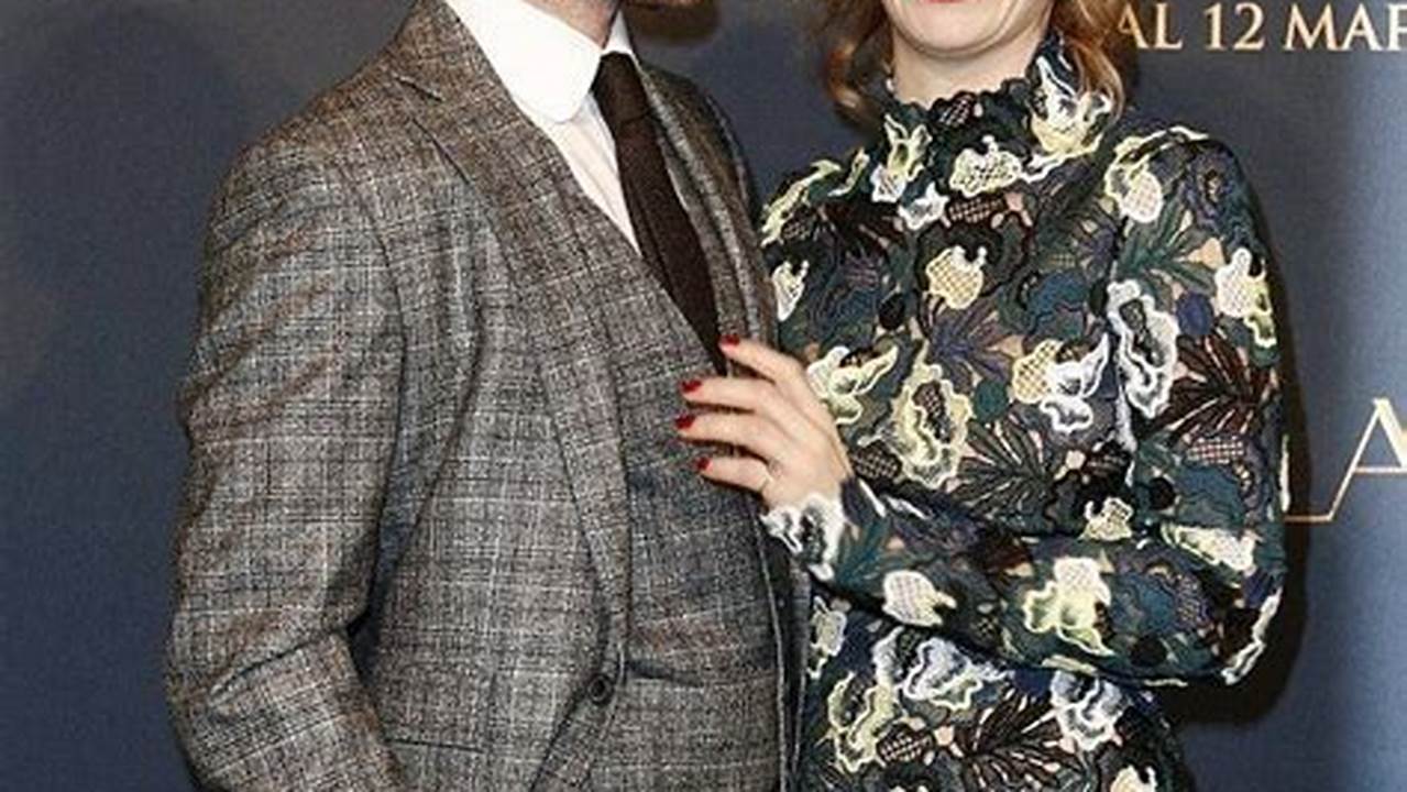 Matt Confirmed His Relationship Status Back In August 2023 And The Couple Recently Made Their Red Carpet Debut At An Event In New York City., 2024
