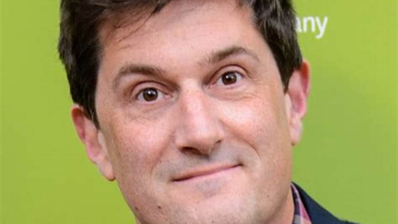 Michael Showalter Is The Top #2 Member Of The Cast And Appears In 2889 Episodes., 2024